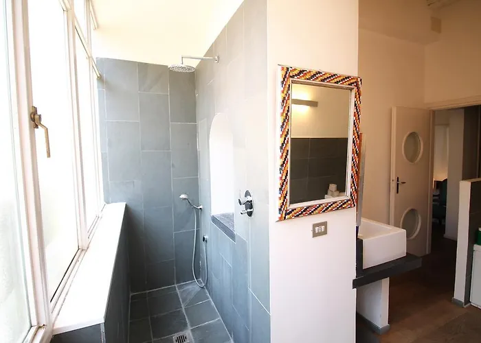 Trevi Fountain 2br Appartement Rome