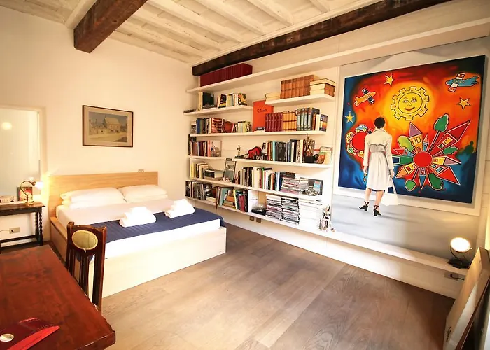 Trevi Fountain 2br Appartement Rome